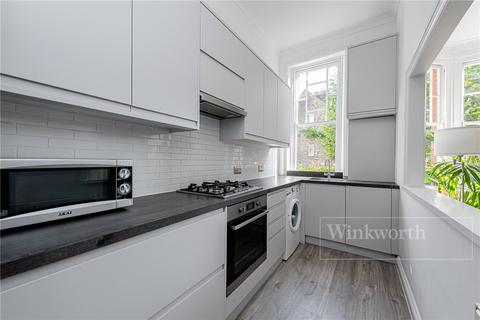 17b Callcott Road, London, NW6 7EB