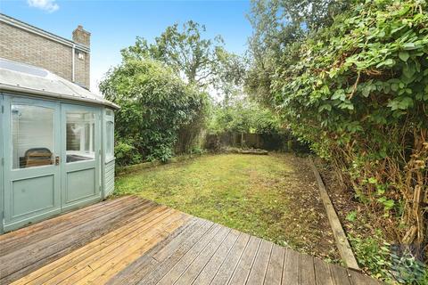 3 bedroom link detached house for sale, Hare Close, Buckinghamshire MK18