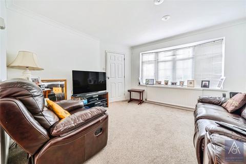 3 bedroom link detached house for sale, Hare Close, Buckinghamshire MK18