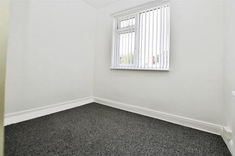 3 Avondale, Hull, HU4 7BN
