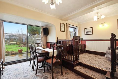 3 bedroom semi-detached house for sale, Westmoor Road, Brimington, Chesterfield