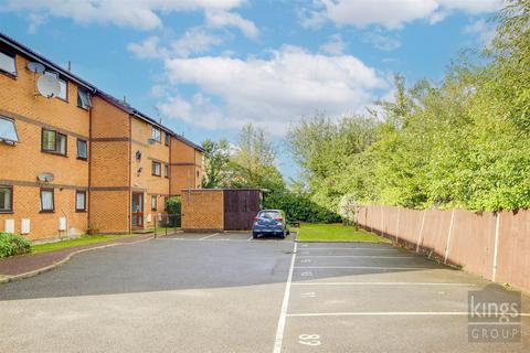 1 bedroom flat for sale, Tysoe Avenue, Enfield