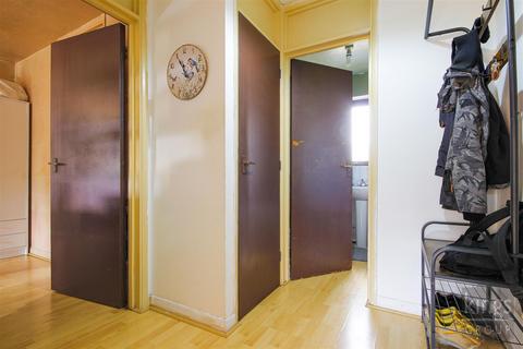 1 bedroom flat for sale, Tysoe Avenue, Enfield