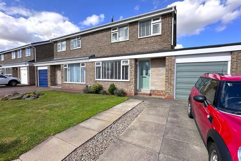 3 bedroom semi-detached house for sale, Busby Way, Yarm, TS15 9RU