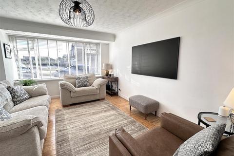3 bedroom semi-detached house for sale, Busby Way, Yarm, TS15 9RU