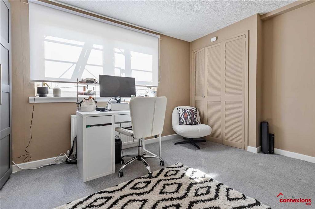 Bedroom Two (2)