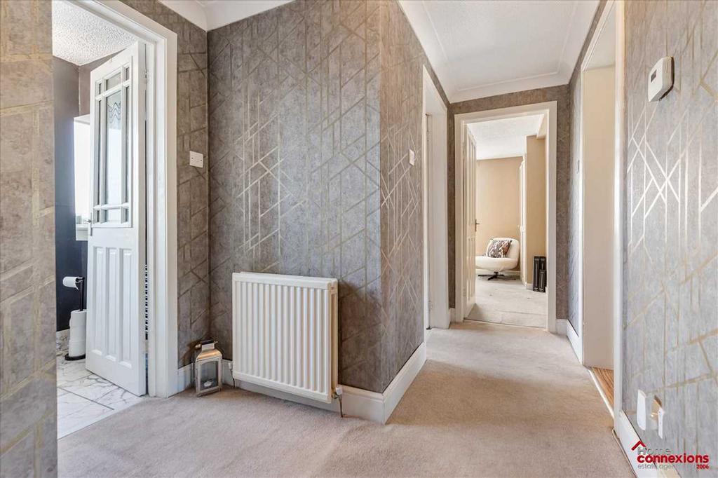 Entrance Hallway (1)