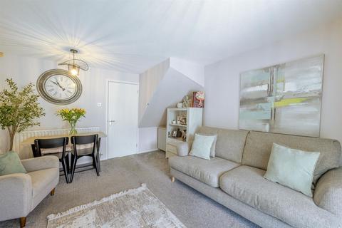 3 Bankside, Wombourne, Wolverhampton, WV5 8BE