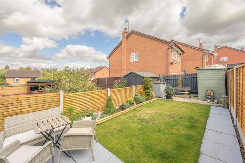 3 Bankside, Wombourne, Wolverhampton, WV5 8BE