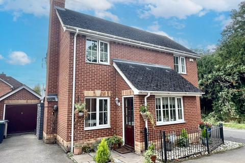 Luxford Place, Sawbridgeworth, CM21
