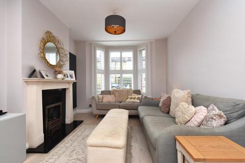 11 Bromley Crescent, Bromley, BR2 0HA