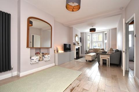 11 Bromley Crescent, Bromley, BR2 0HA