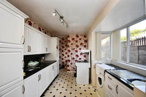 undefined, Hessle Road, Hull