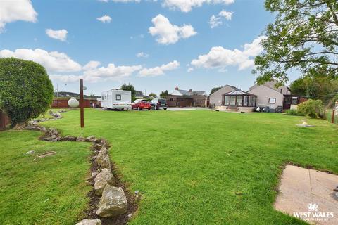 3 bedroom link detached house for sale, The Gables, Hundleton, Pembroke