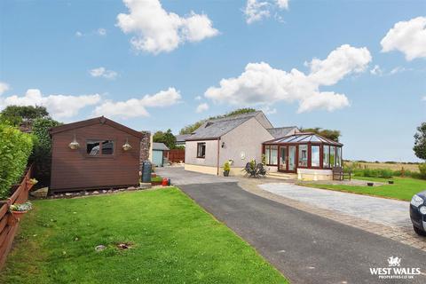 3 bedroom link detached house for sale, The Gables, Hundleton, Pembroke