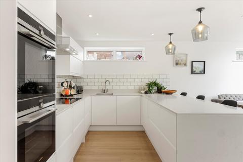 202 Leckhampton Road, Cheltenham, GL53 0AQ