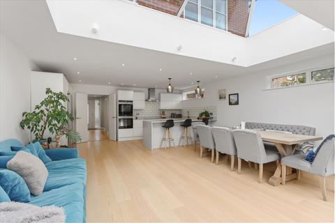 202 Leckhampton Road, Cheltenham, GL53 0AQ