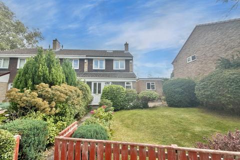 2 bedroom end of terrace house for sale, Briardene, Burnopfield, NE16