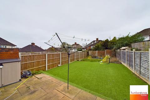 3 bedroom semi-detached house for sale, The Horsehoe, Oldbury