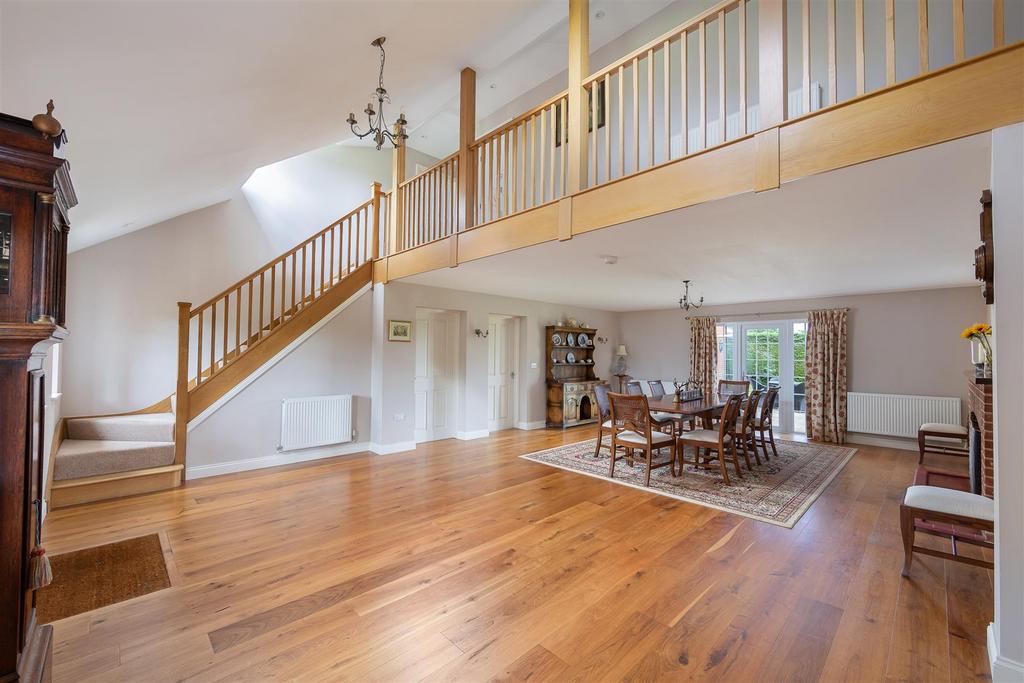 Manor Farmhouse Popham SO21 3 BJ-30 (1).jpg