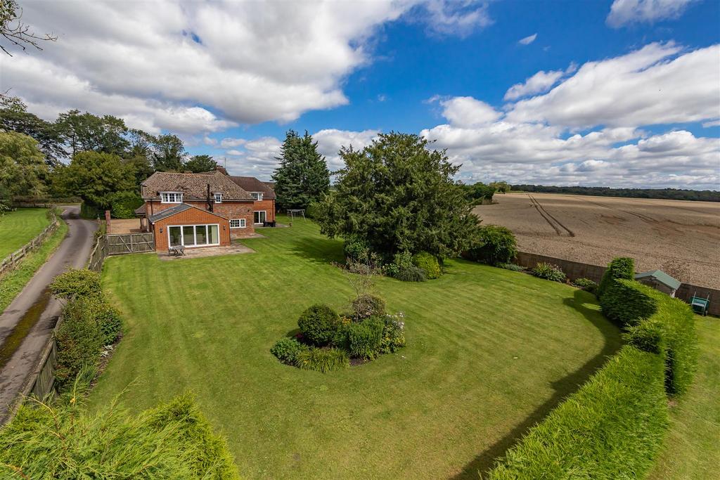 Manor Farmhouse Popham SO21 3 BJ-20 (1).jpg