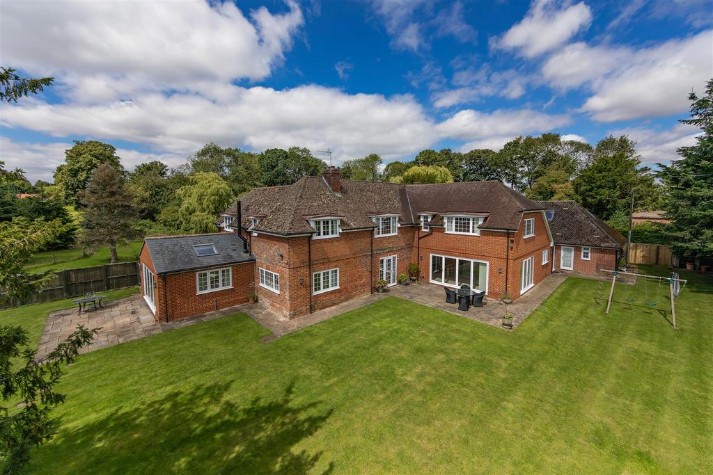 Manor Farmhouse Popham SO21 3 BJ-22 (1).jpg