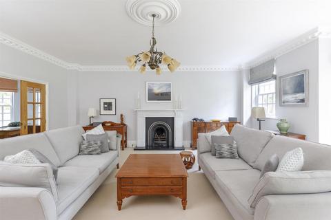 Claridge House Ballencrieff Road, Ascot, SL5 9RA