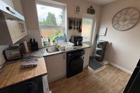 3 bedroom terraced house for sale, Brooklands, Wordsley, DY8 5UW