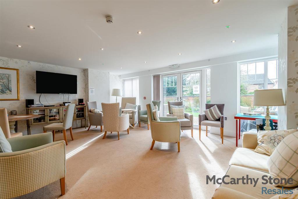 8636704-interior21.jpg