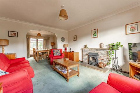 4 bedroom detached house for sale, Chapel Road, Foxley