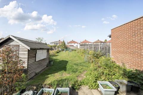 3 bedroom semi-detached house for sale, Streatfield Road, Kenton, HA3 9BP