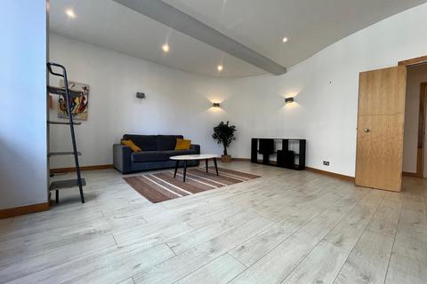 1 bedroom flat for sale, Millennium Apartments