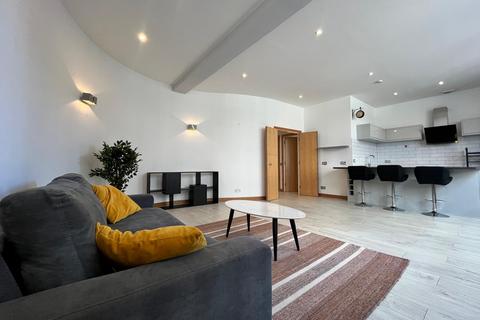 1 bedroom flat for sale, Millennium Apartments
