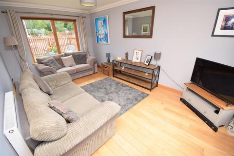 35 Wards Drive, Muir Of Ord, IV6 7PX