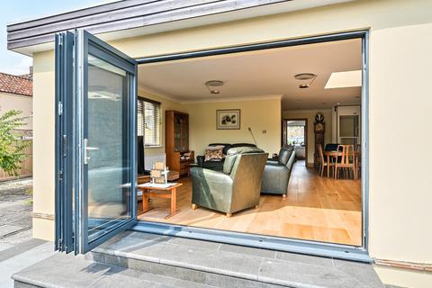 undefined, Portway, Wells