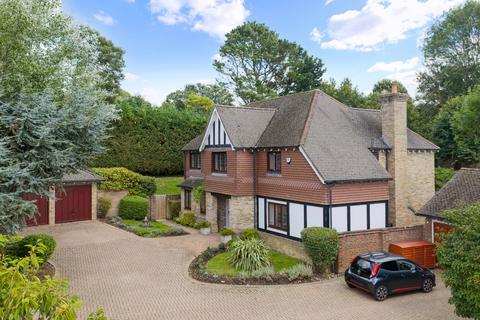 Claremount Gardens, Surrey KT18