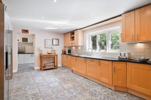5 bedroom detached house for sale, Claremount Gardens, Surrey KT18