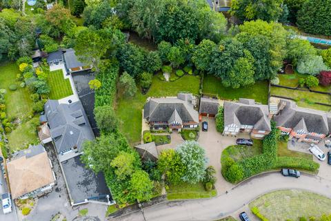 5 bedroom detached house for sale, Claremount Gardens, Surrey KT18