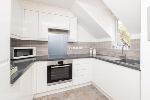 undefined, Queens Road, Sutton SM2