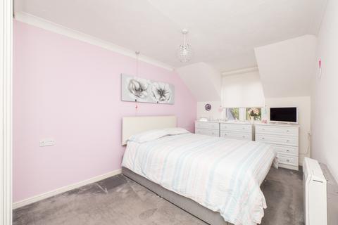 undefined, Queens Road, Sutton SM2