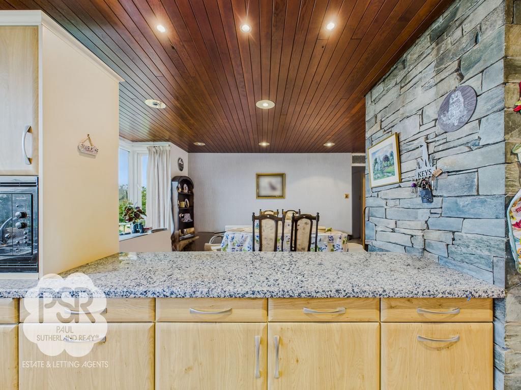 Kitchen Diner - Breakfast Bar