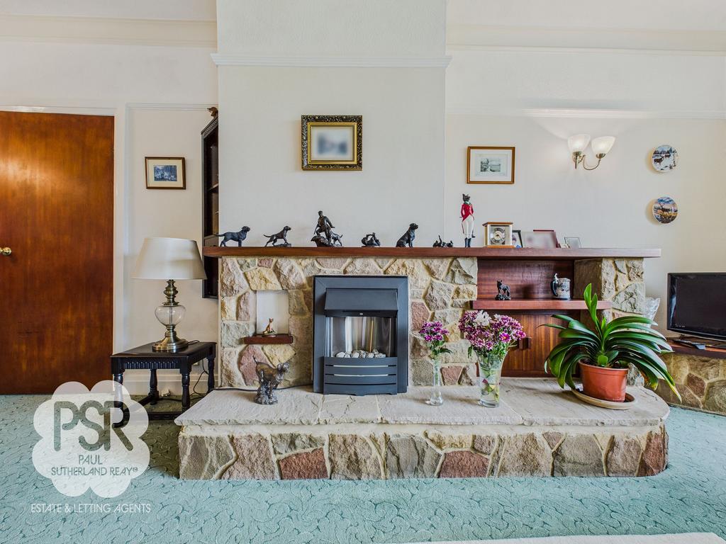 Lounge Fireplace