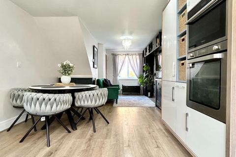 39 Thornham Meadows, Goldthorpe, Rotherham, S63 9GL