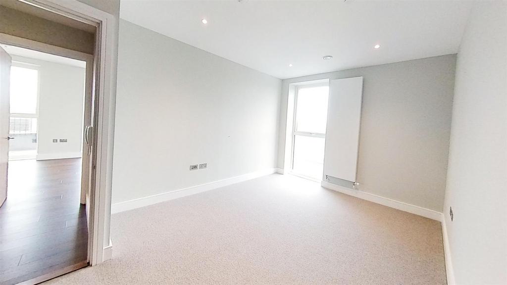 Greenview-Court-Unfurnished(2).jpg