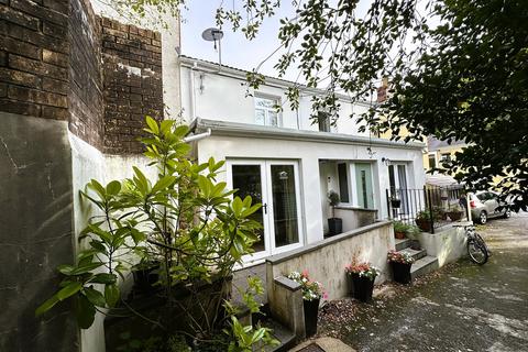 2 bedroom terraced house for sale, Heol Gwys, Upper Cwmtwrch, Swansea.