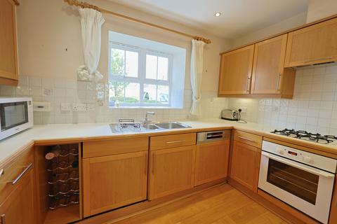 2 bedroom ground floor flat for sale, Castleham Court, 180 High Street, Edgware, Greater London, HA8 7EX