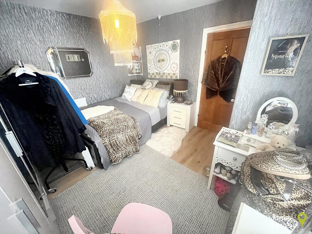 Bed22 (1)