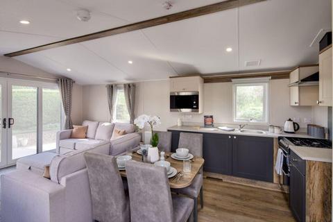 2 bedroom mobile home for sale, Crossburn Holiday Park, Peebles EH45