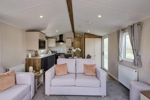 2 bedroom mobile home for sale, Crossburn Holiday Park, Peebles EH45
