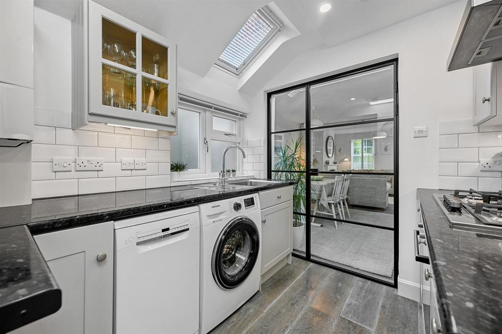 Kitchen.jpg